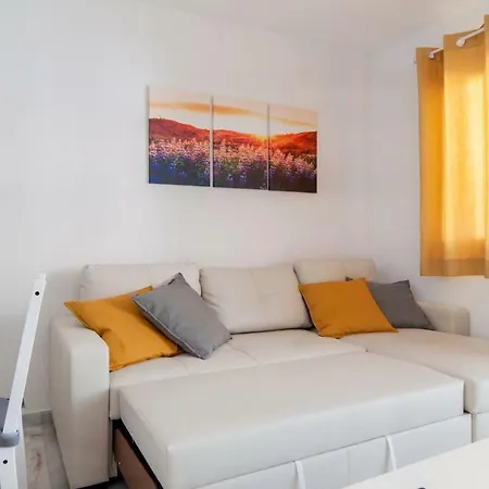 Happy Nest Apartment Benalmadena Exterior photo